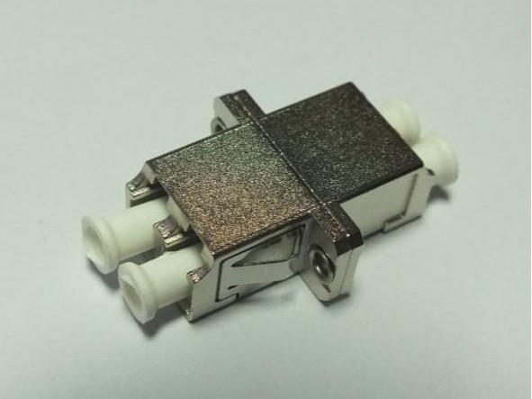 LC UPC SM DX 金屬光纖適配器，耦合器
