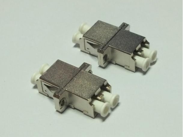 LC UPC SM DX 金屬光纖適配器，耦合器
