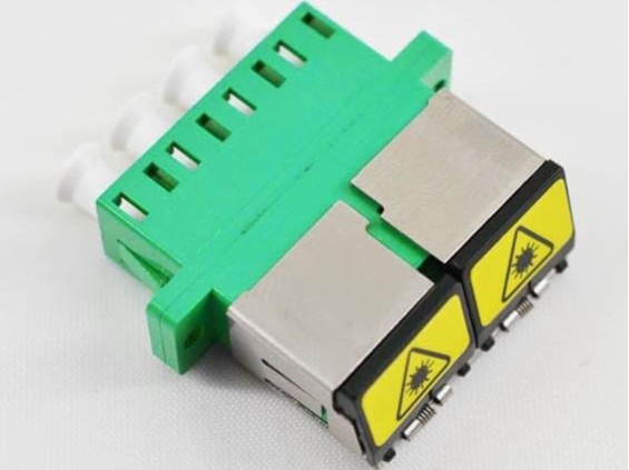 LC 4C 帶金屬殼保護 翻蓋光纖適配器，耦合器