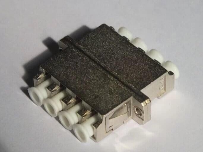 LC UPC SM 4C 金屬光纖適配器，耦合器