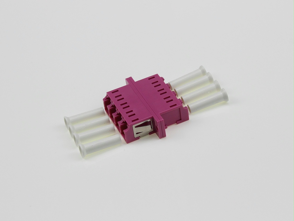 LC OM4 4C 有耳光纖適配器 LC OM4 4C 有耳光纖適配器