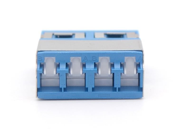 LC UPC 四聯(lián) 上下IS型光纖適配器，耦合器