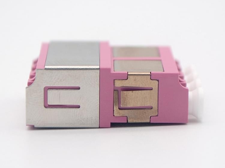 LC OM4 IS型光纖適配器，耦合器