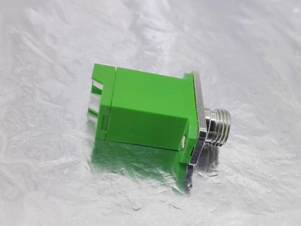 E2000-FC APC SX 轉(zhuǎn)接器 E2000-FC APC SX 轉(zhuǎn)接器