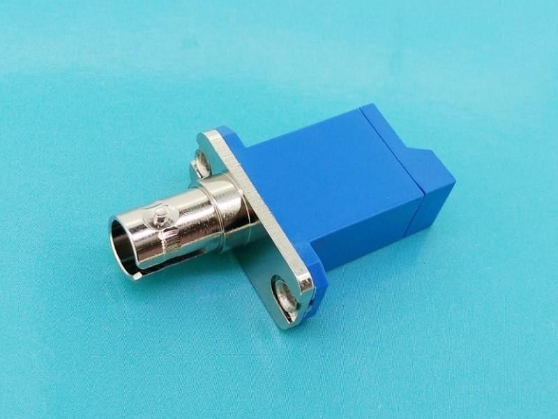 E2000-ST UPC SX 轉(zhuǎn)接器 E2000-ST UPC SX 轉(zhuǎn)接器