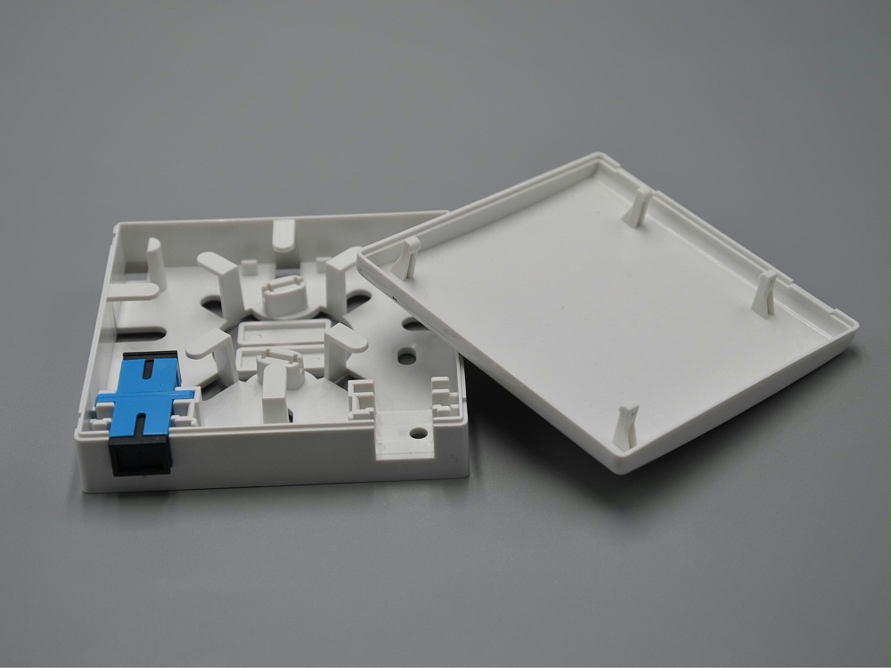 2口光纖面板，86面板，光纖桌面盒