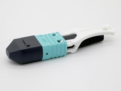 MPO 3.0mm 圓纜帶拉桿超短尾 光纖連接器