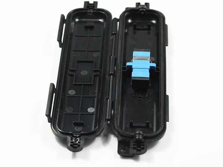 1進1出光纖皮線保護盒