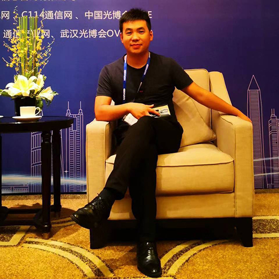 數(shù)據(jù)機房的光纖接續(xù)產(chǎn)品，我只找光進通信