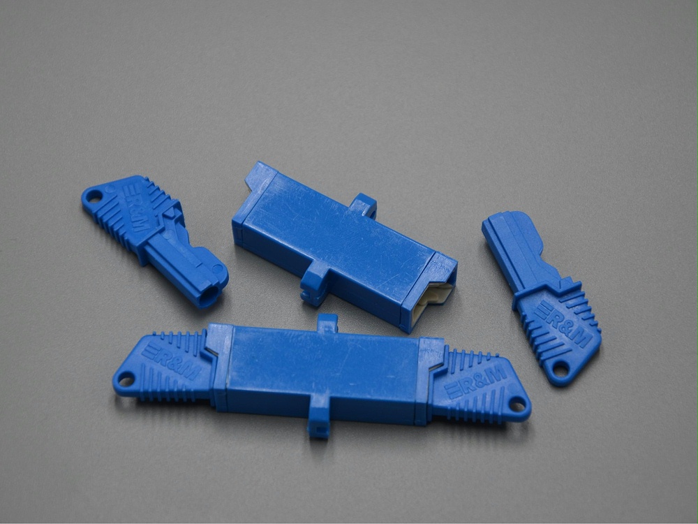 E2000 UPC RM型光纖適配器 E2000 UPC RM型光纖適配器