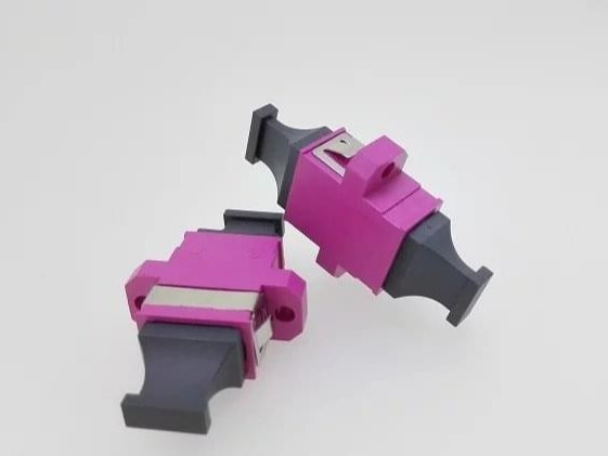 MPO OM4 SX 一體 光纖適配器 MPO OM4 SX 一體 光纖適配器