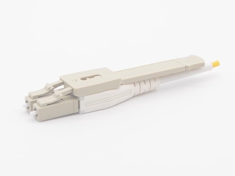 LC PC V4 uniboot 帶拉桿光纖連接器